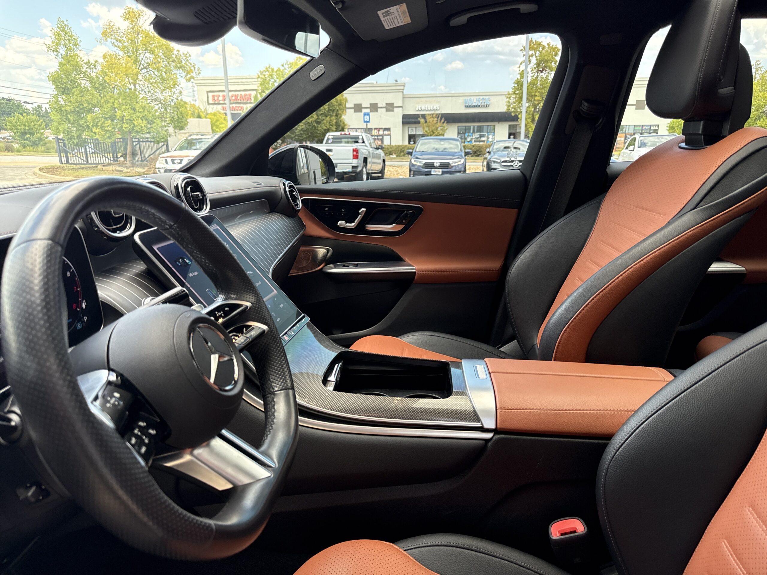 2024 Mercedes-Benz  GLC 300