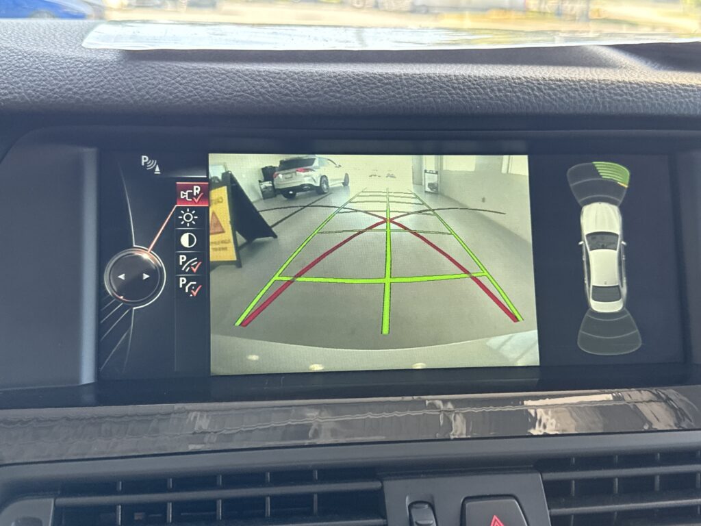 2013 BMW  528i