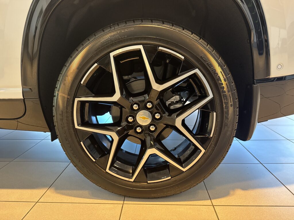 2026 Chevrolet Traverse FWD High Country
