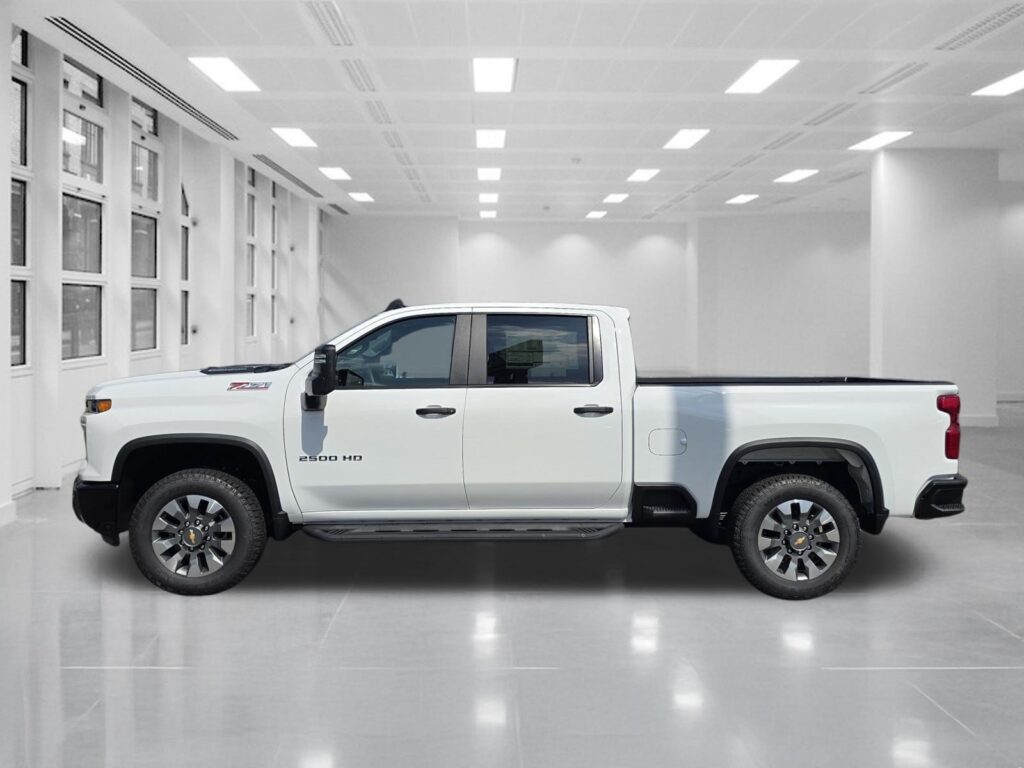 2026 Chevrolet Silverado 2500HD Custom