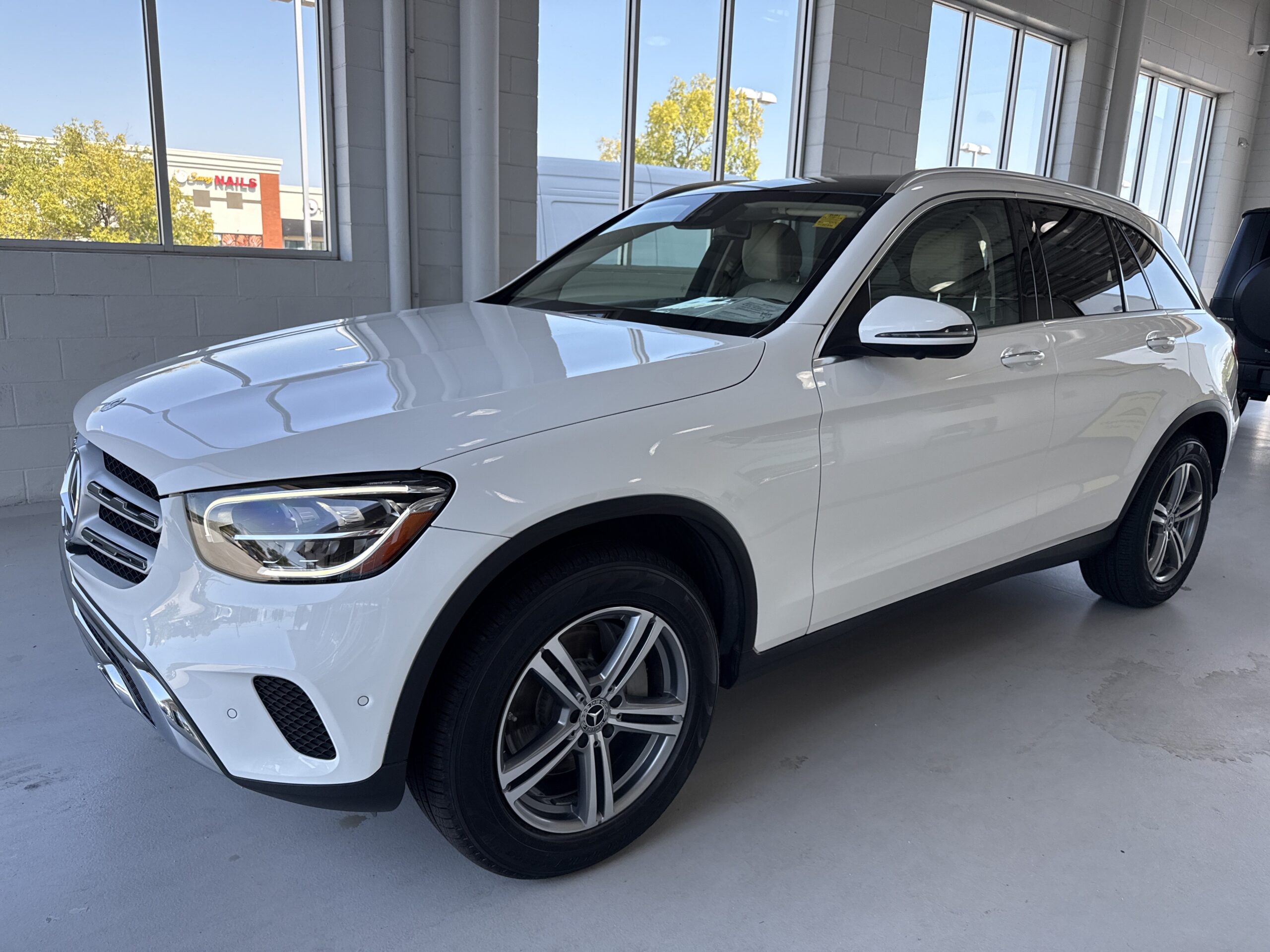 2022 Mercedes-Benz  GLC 300