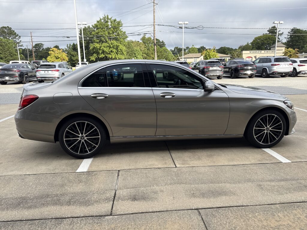 2020 MERCEDES-BENZ