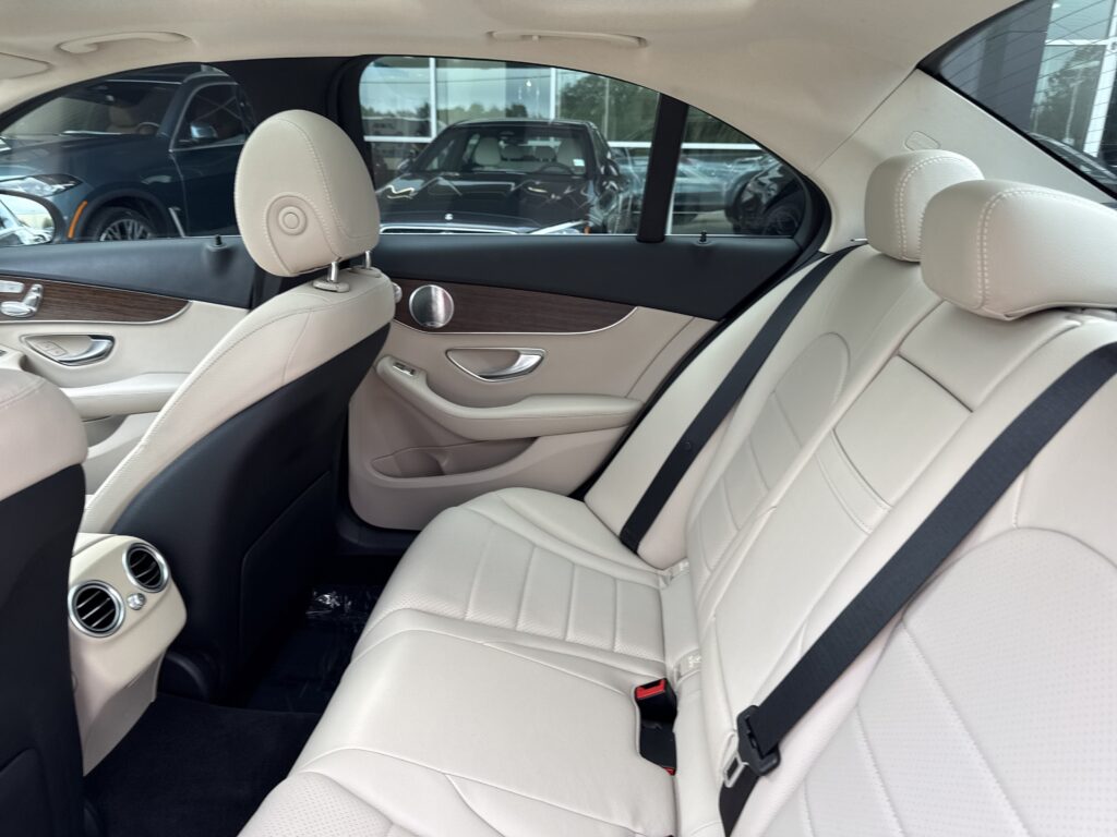 2020 MERCEDES-BENZ