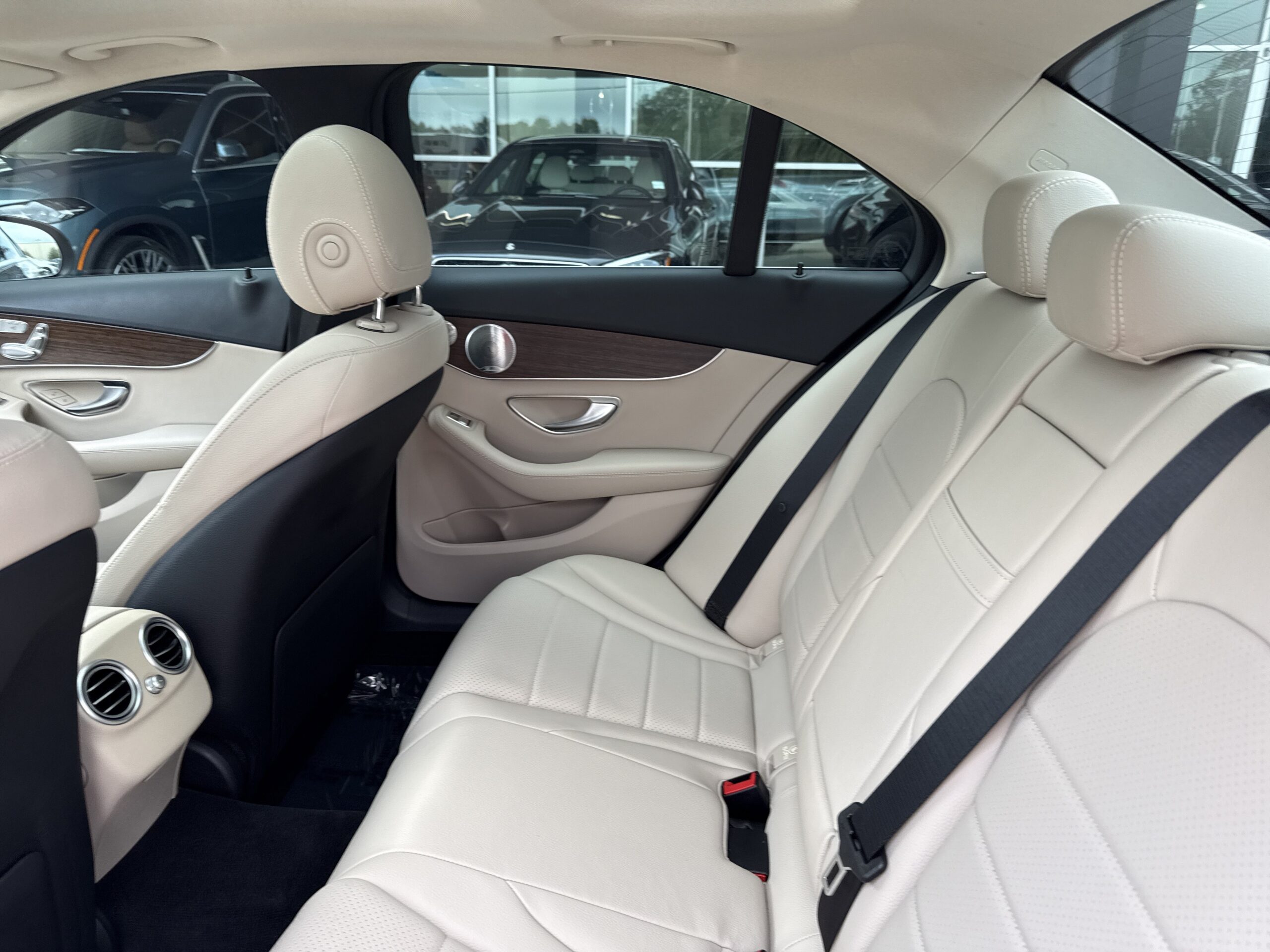 2020 MERCEDES-BENZ