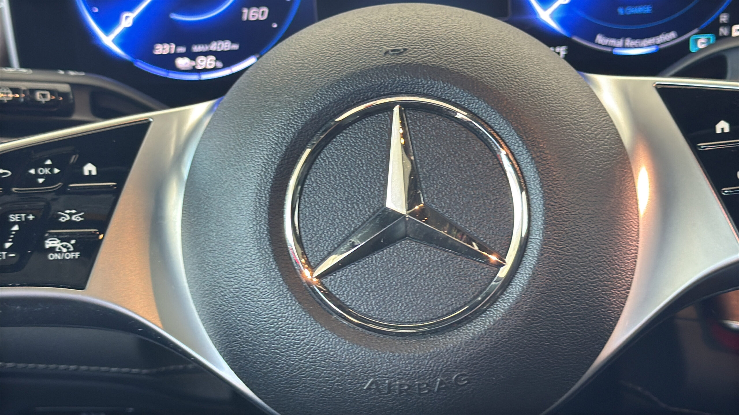 2023 Mercedes-Benz  EQE 350