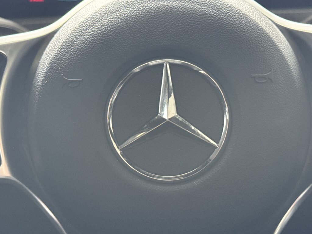 2021 Mercedes-Benz  A 220