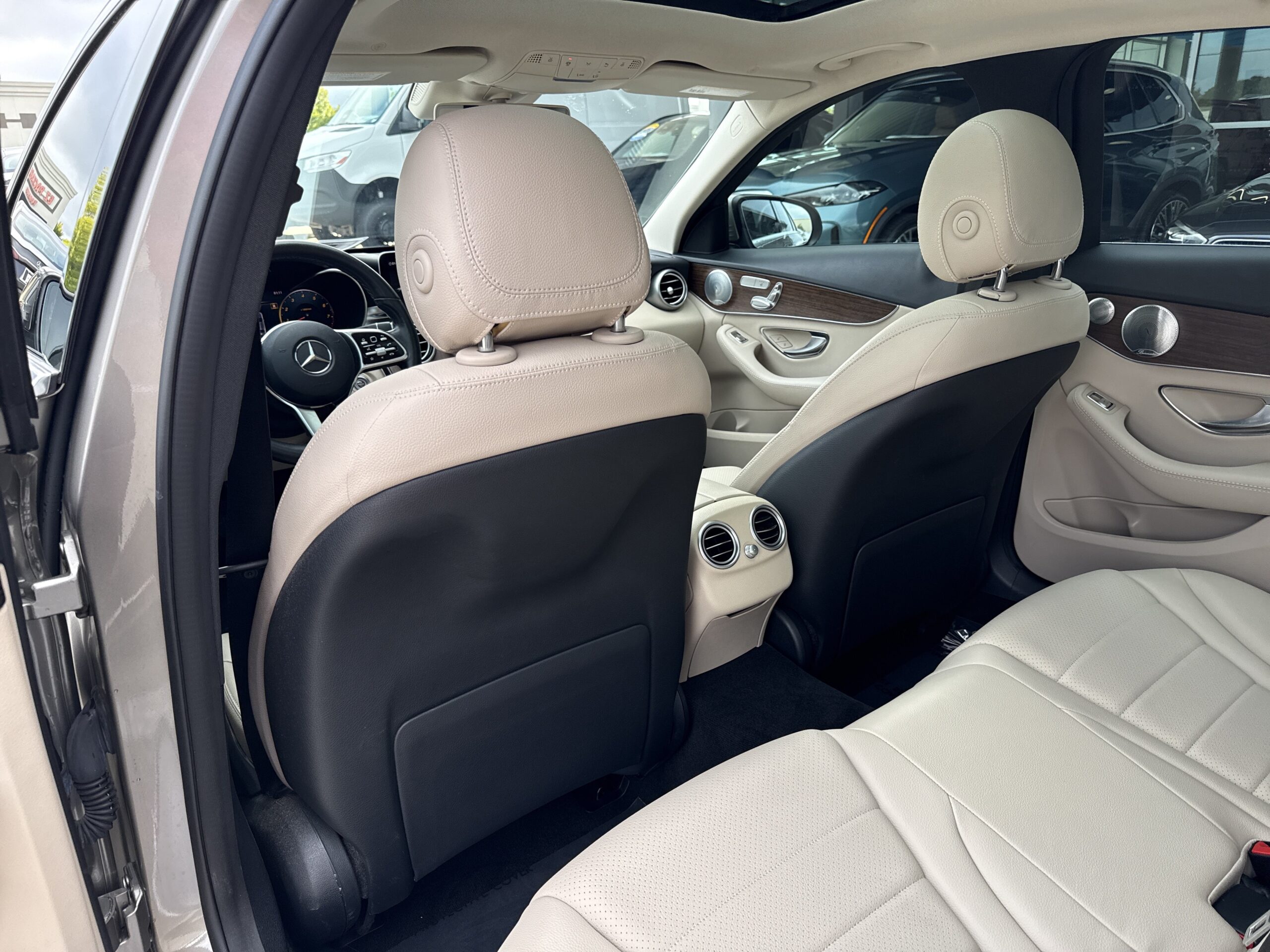 2020 MERCEDES-BENZ