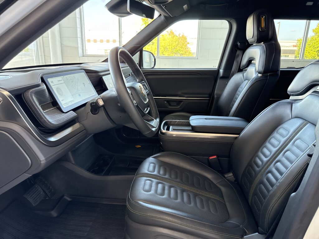 2025 Rivian R1T Adventure