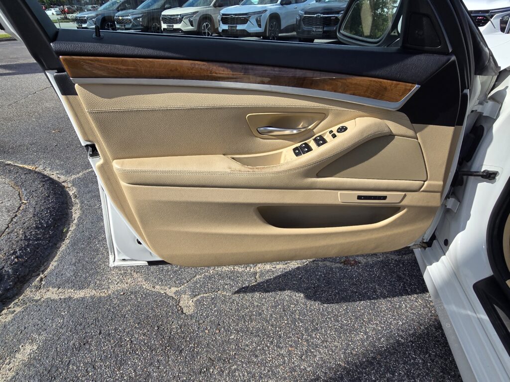 2013 BMW 5 Series 535i