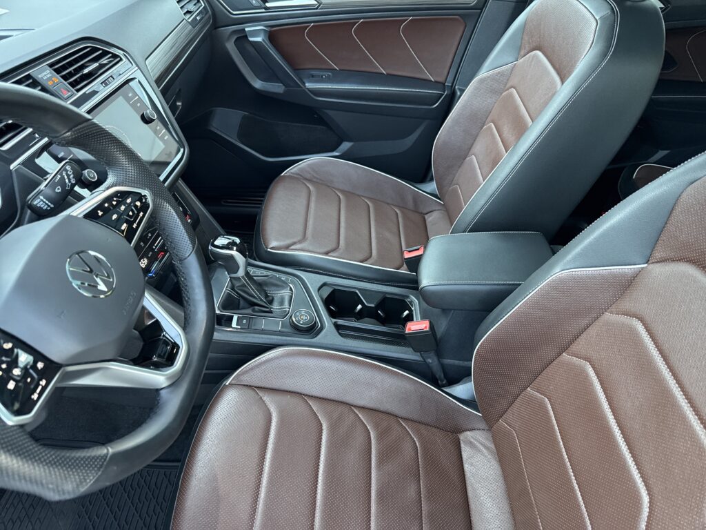 2024 Volkswagen Tiguan SEL R-Line