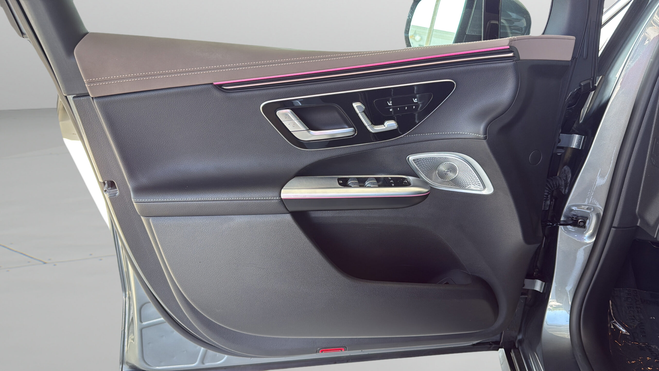 2023 Mercedes-Benz  EQE 350