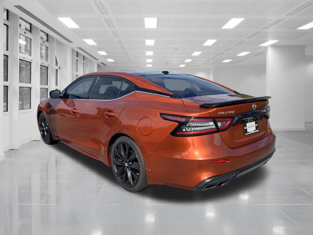 2021 Nissan Maxima SR