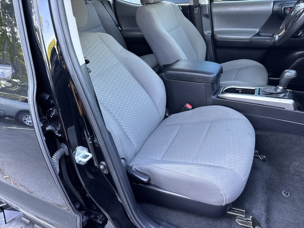 2021 Toyota Tacoma 2WD SR5