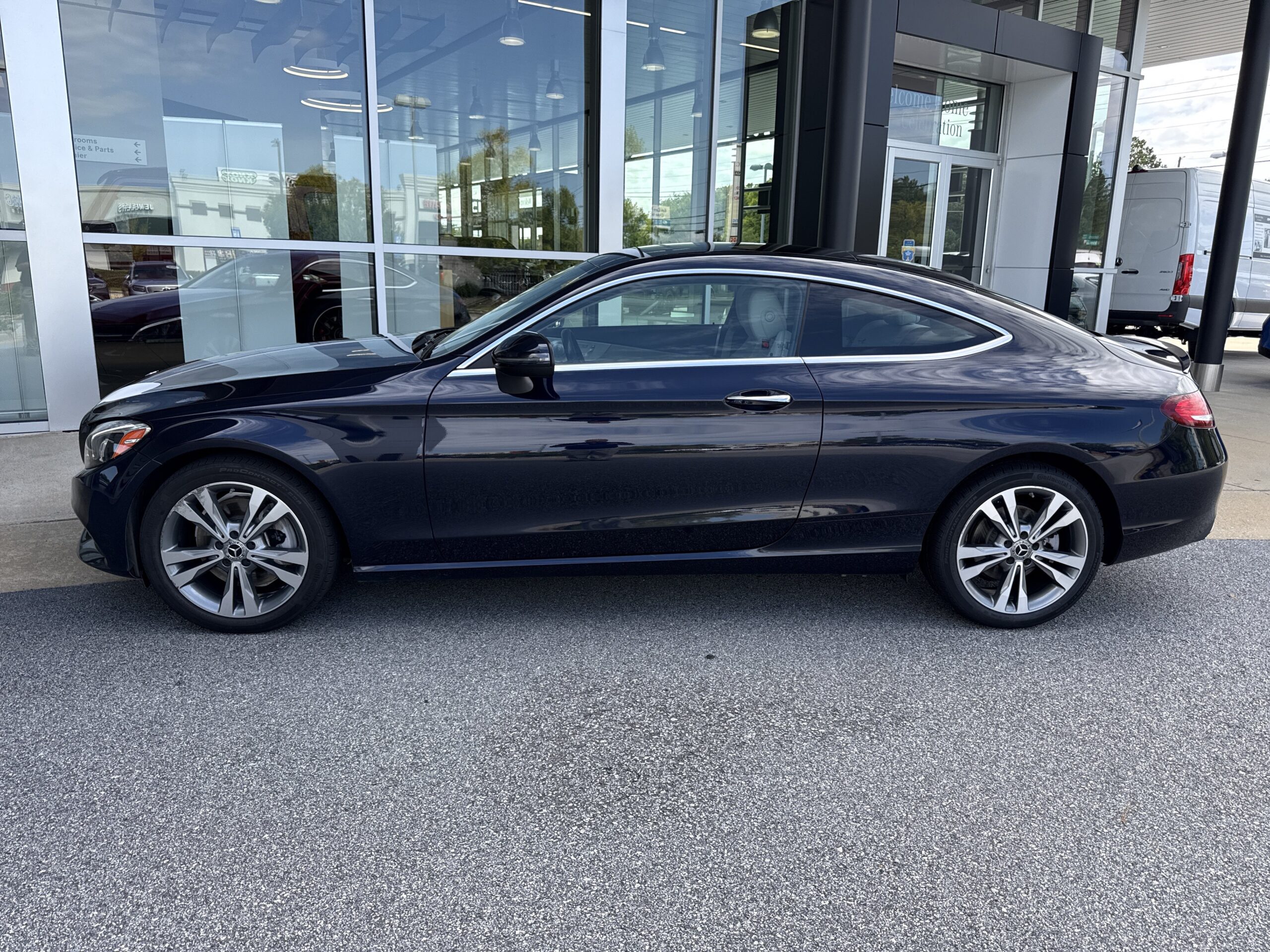 2017 Mercedes-Benz  C 300