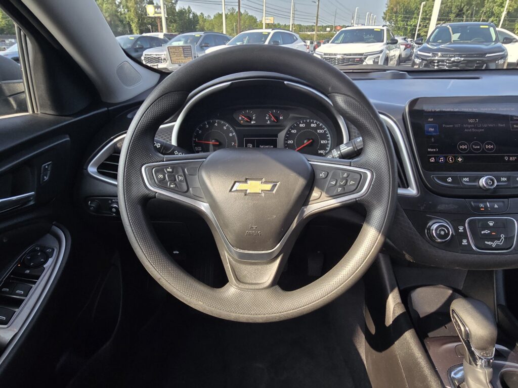 2022 Chevrolet Malibu LS