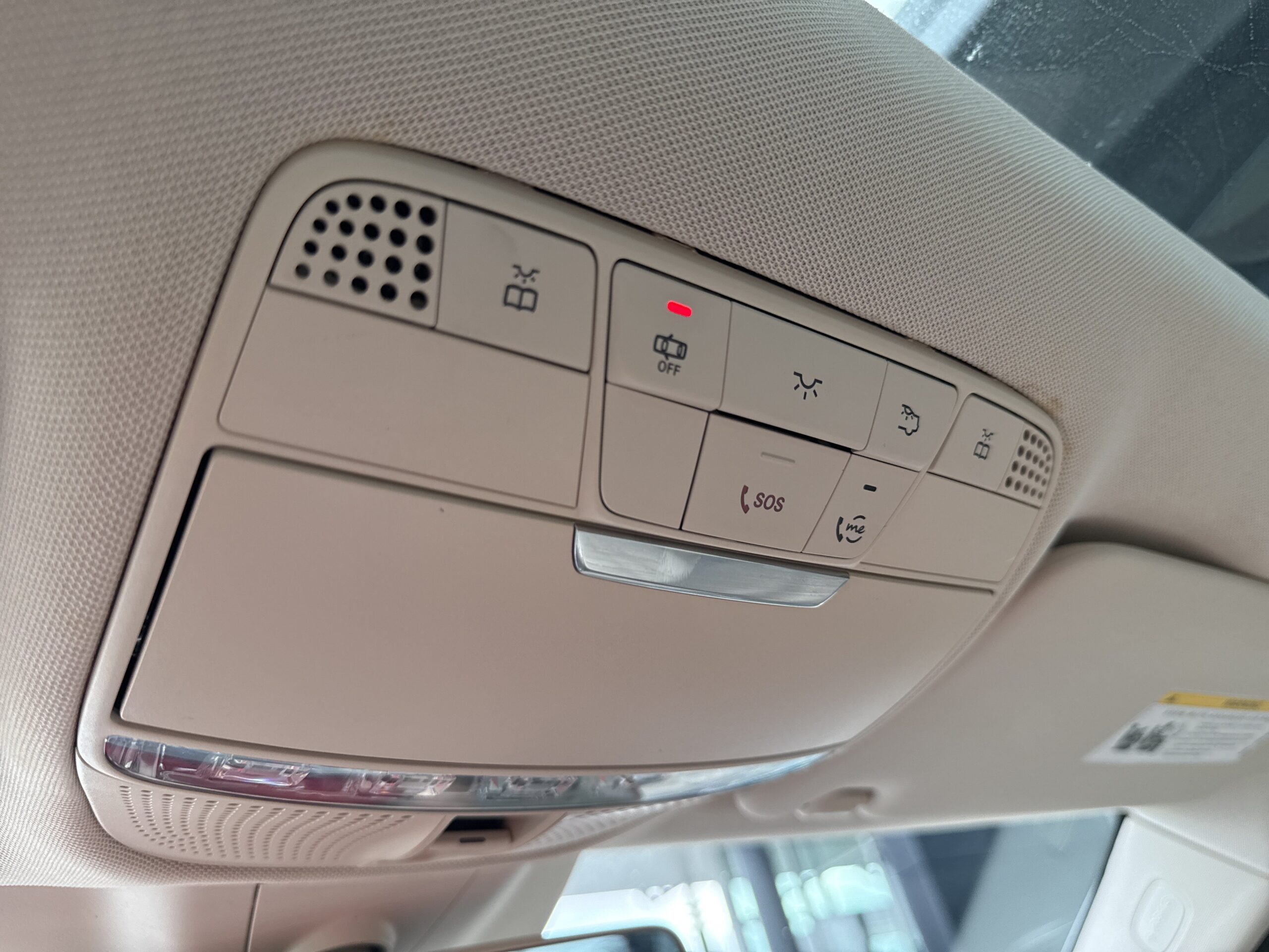 2020 MERCEDES-BENZ