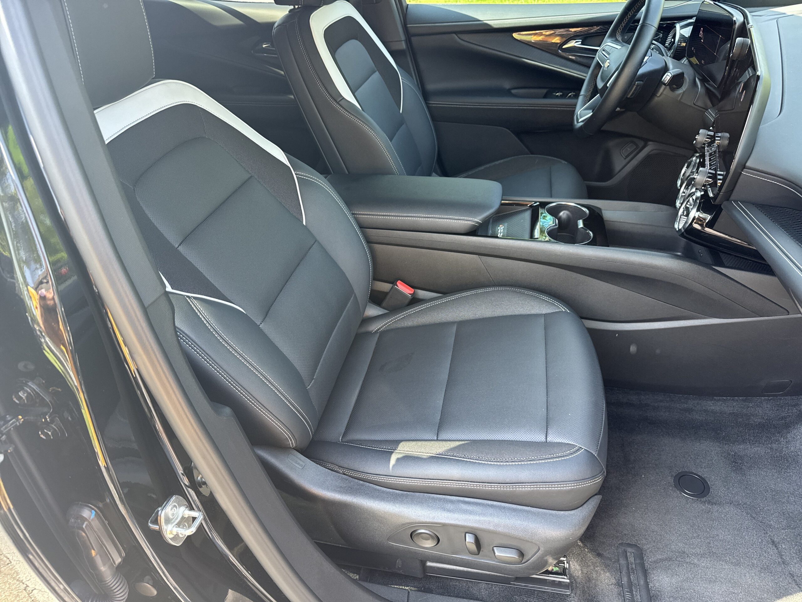 2024 Chevrolet Blazer EV eAWD LT