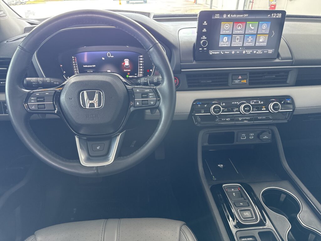 2023 Honda Pilot Elite