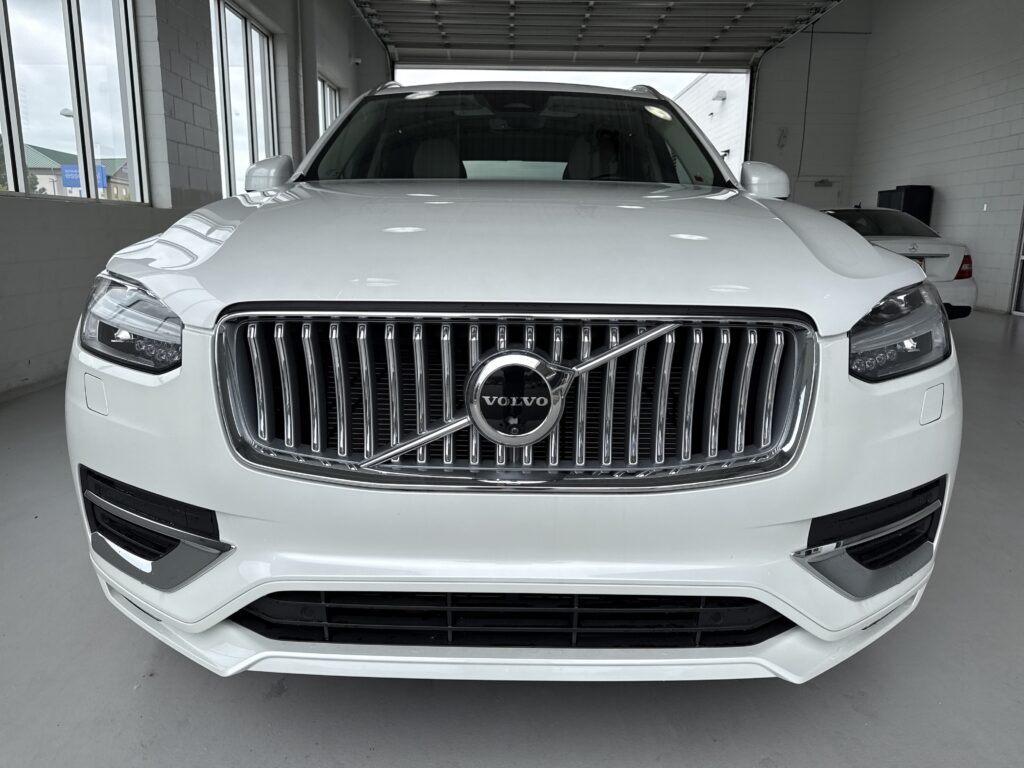 2025 Volvo XC90 Ultra