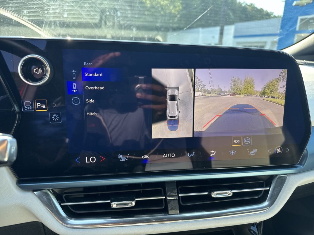 2024 Chevrolet Equinox EV LT