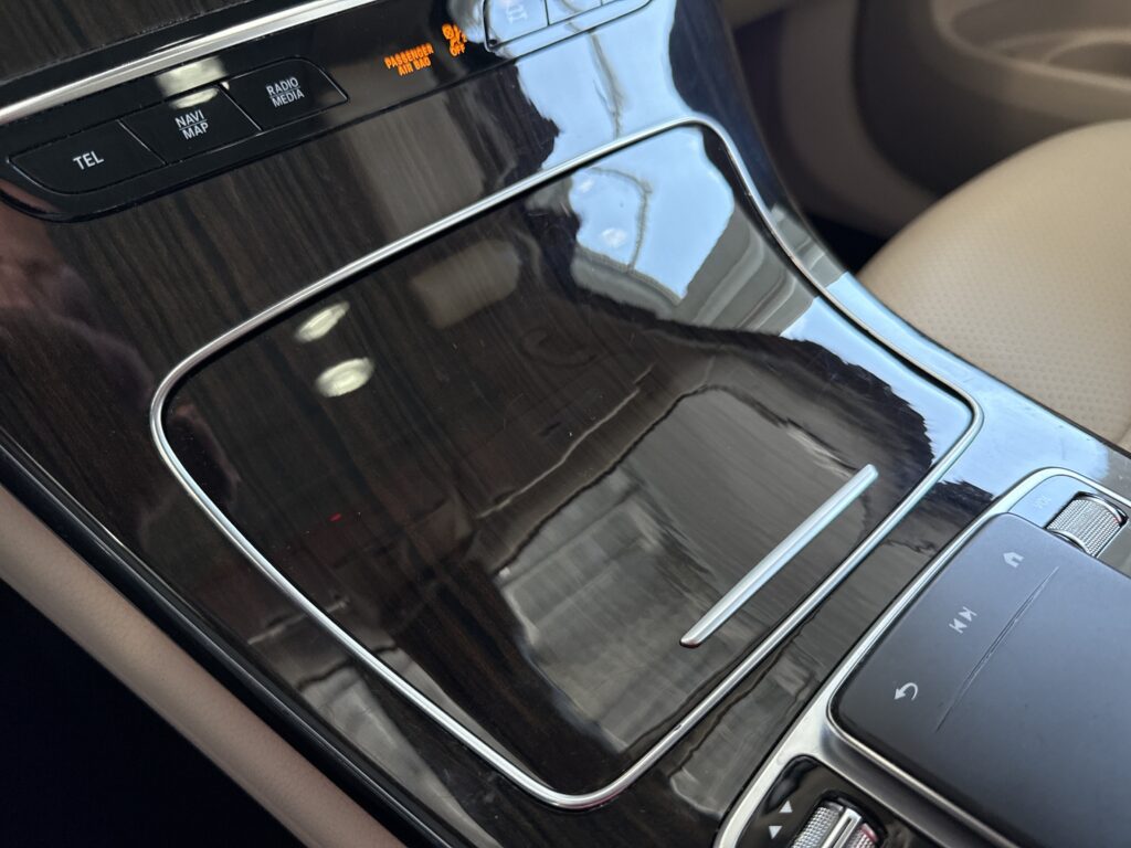 2022 Mercedes-Benz  GLC 300