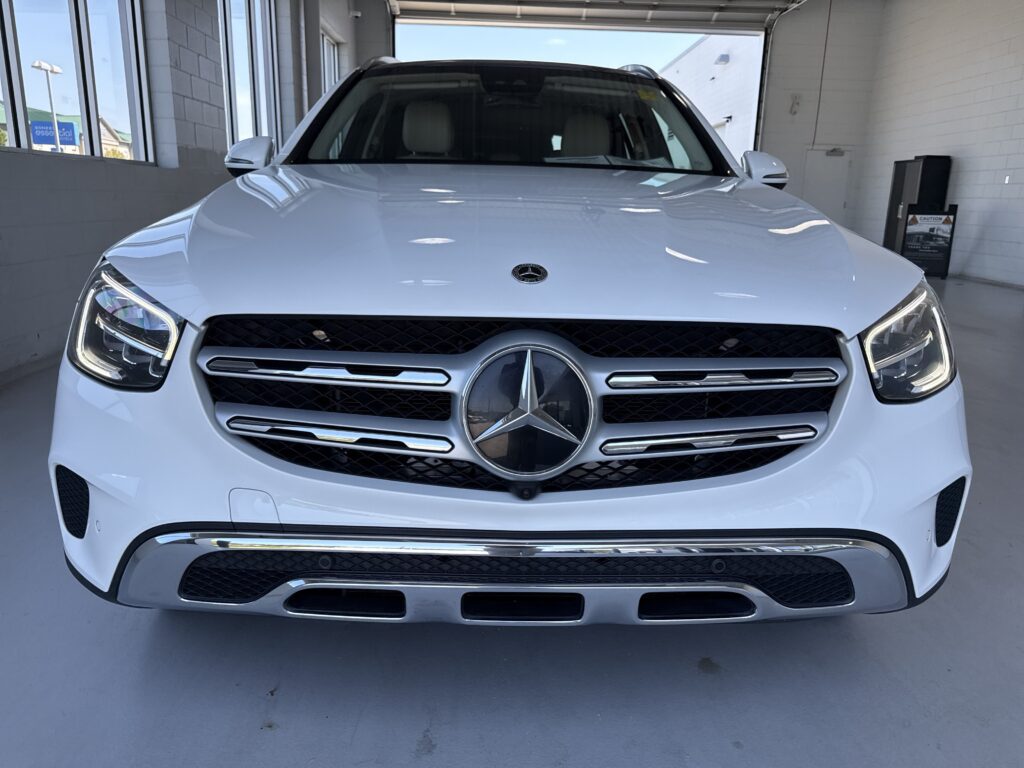 2022 Mercedes-Benz  GLC 300