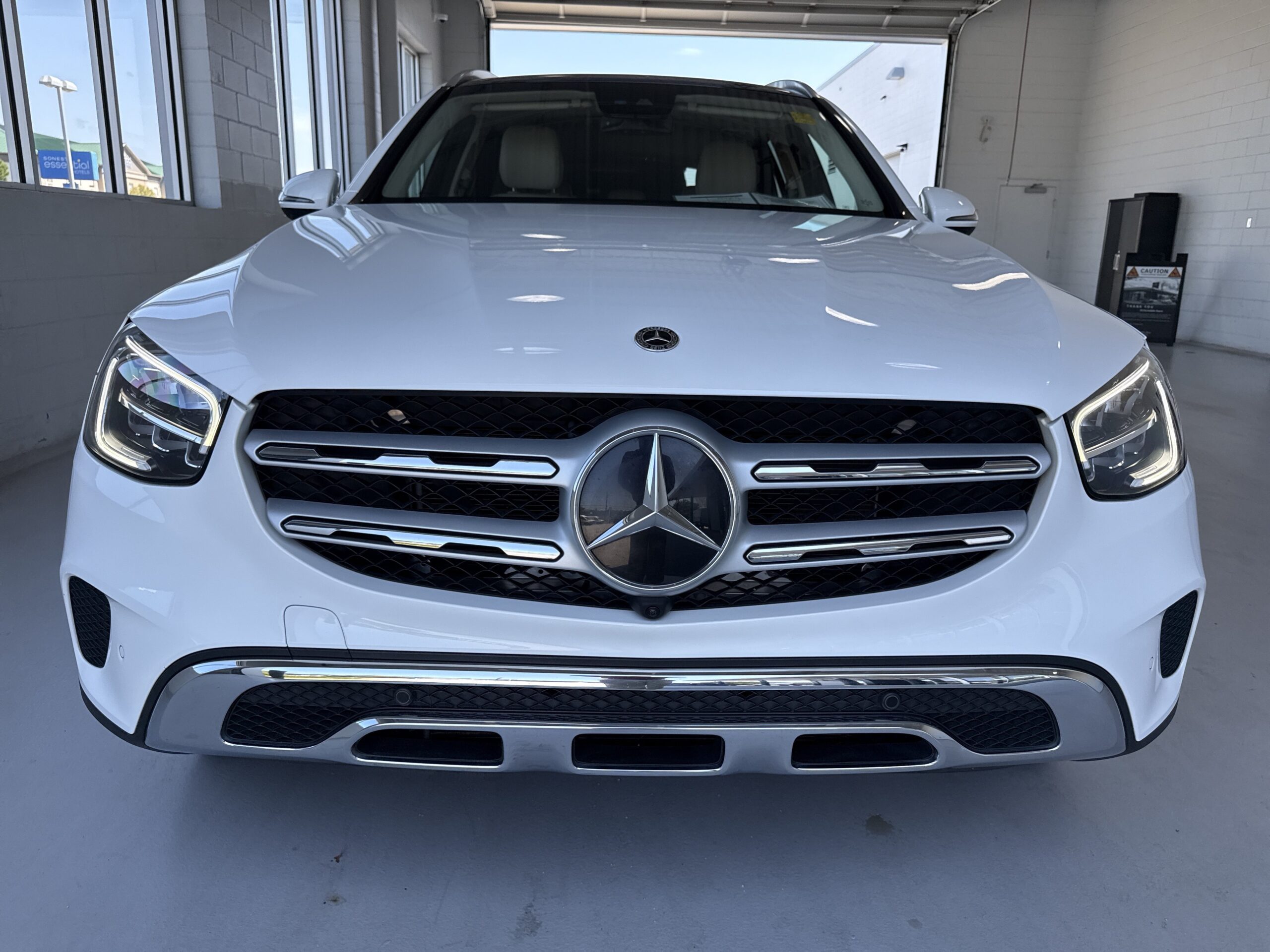 2022 Mercedes-Benz  GLC 300