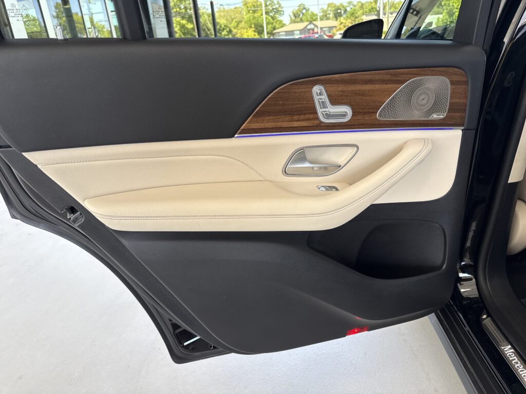2024 Mercedes-Benz  GLS 450