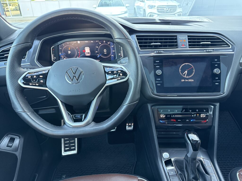 2024 Volkswagen Tiguan SEL R-Line