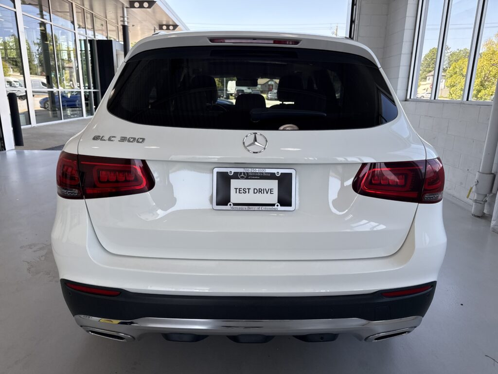 2022 Mercedes-Benz  GLC 300