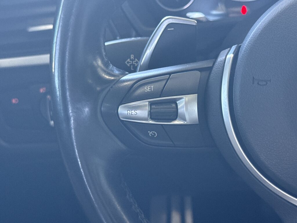 2015 BMW  335i