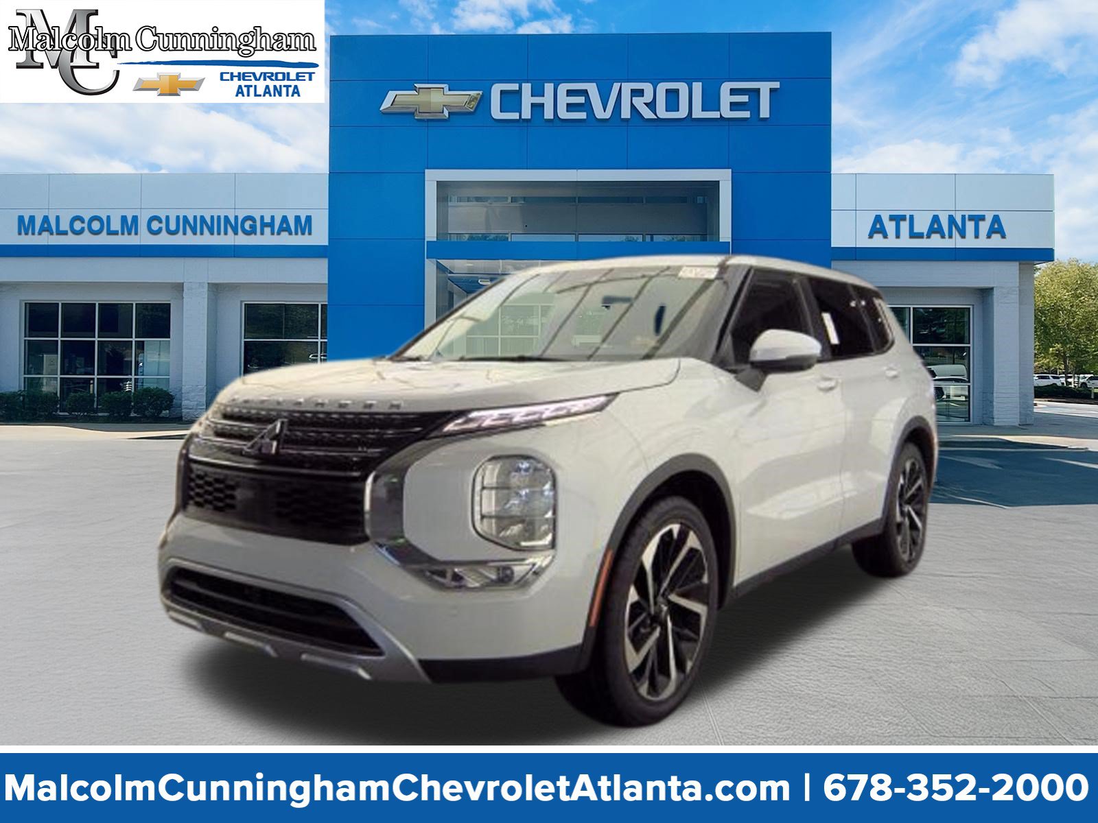 2023 Mitsubishi Outlander SE