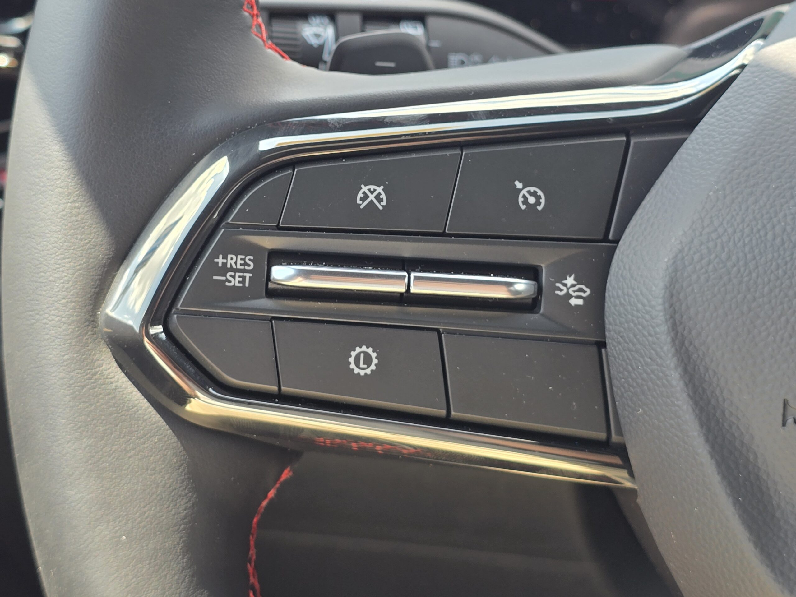 2027 Chevrolet Equinox AWD RS