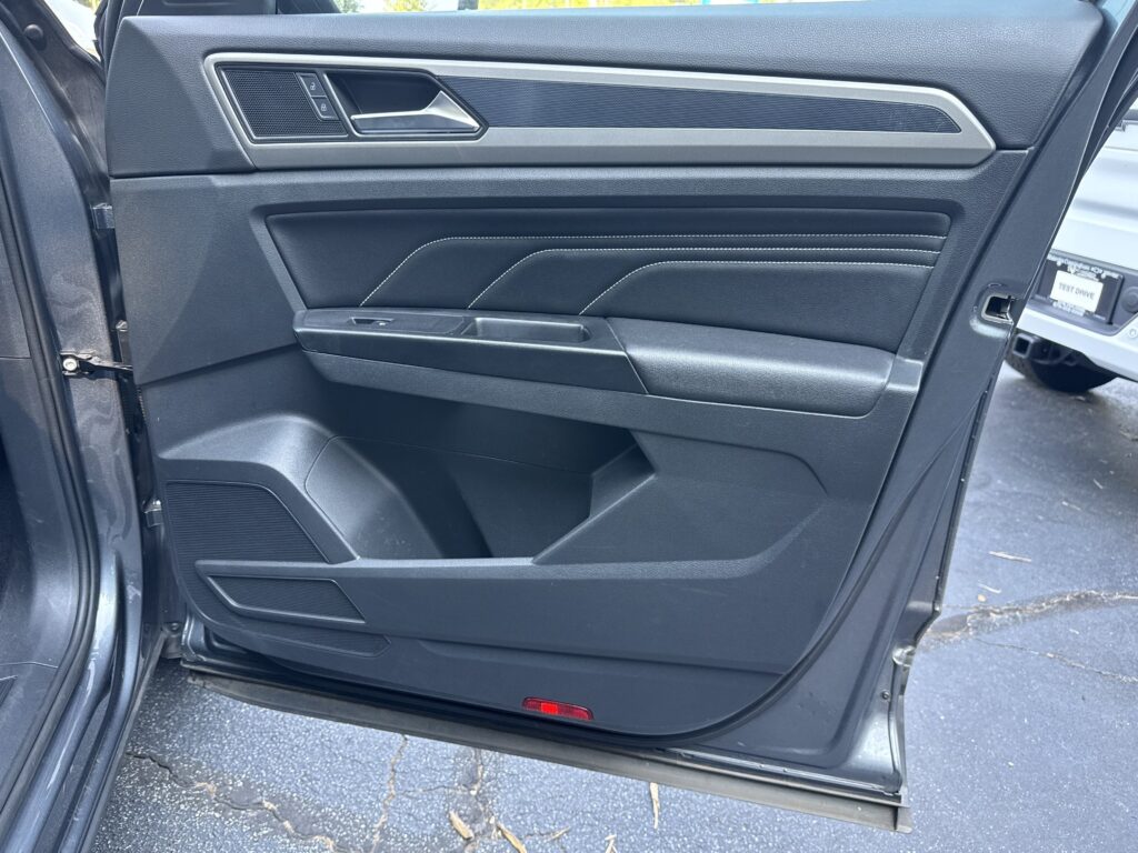 2020 Volkswagen Atlas Cross Sport 3.6L V6 SEL