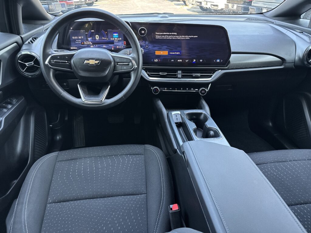 2025 Chevrolet Equinox EV LT