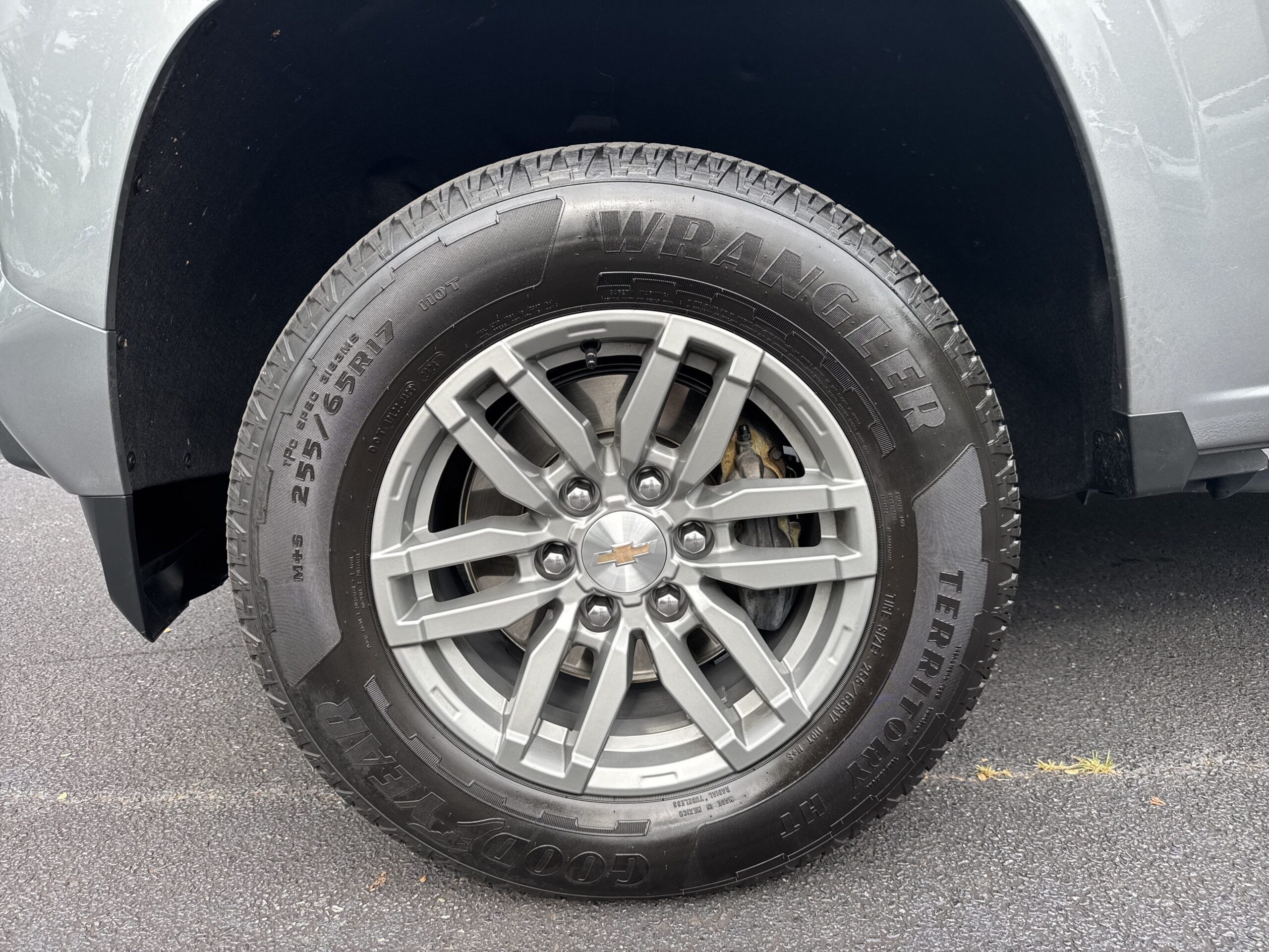 2024 Chevrolet Colorado 2WD LT