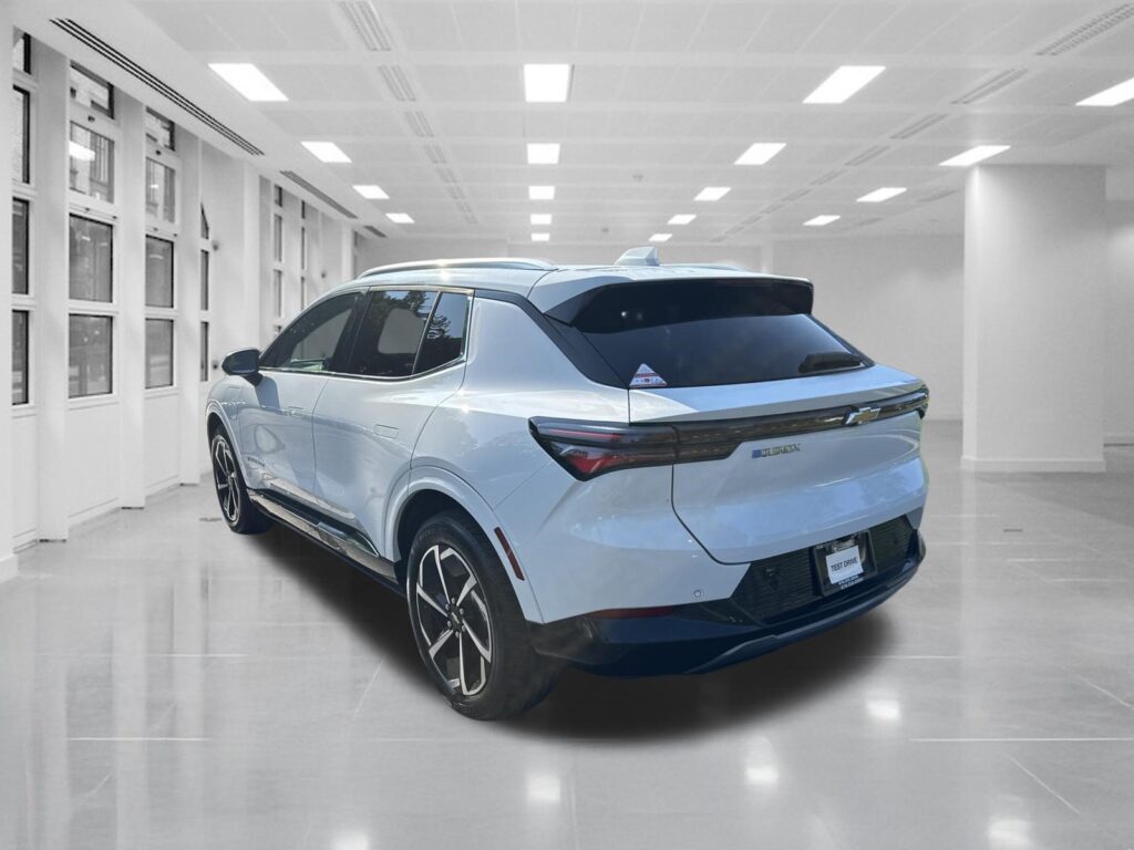 2024 Chevrolet Equinox EV LT