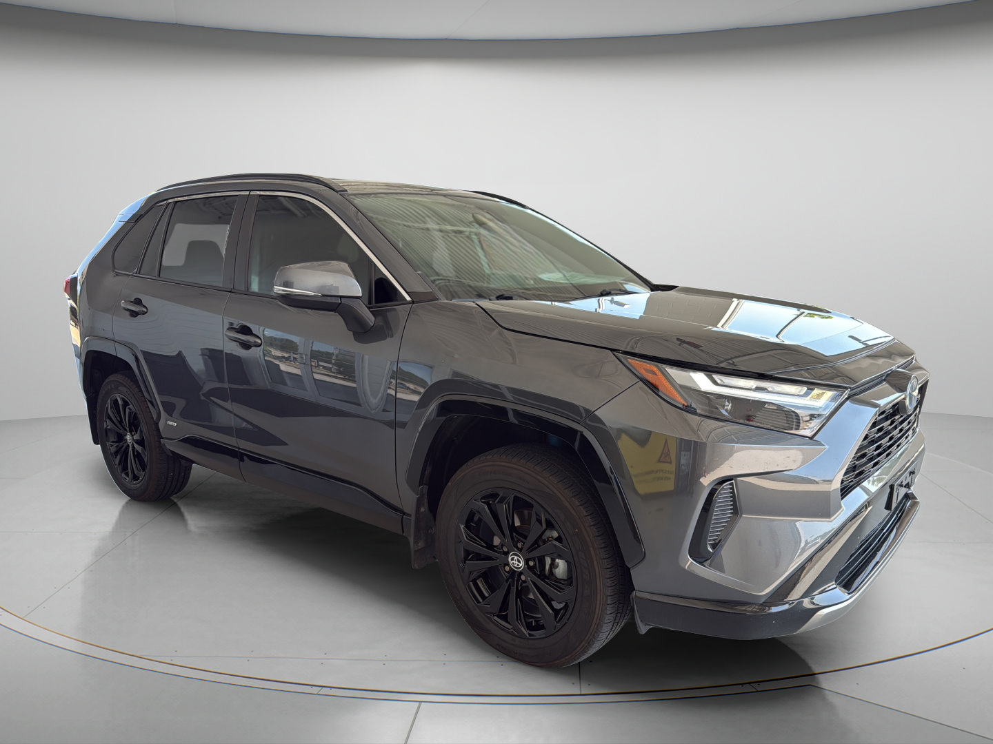 2022 Toyota RAV4 Hybrid SE