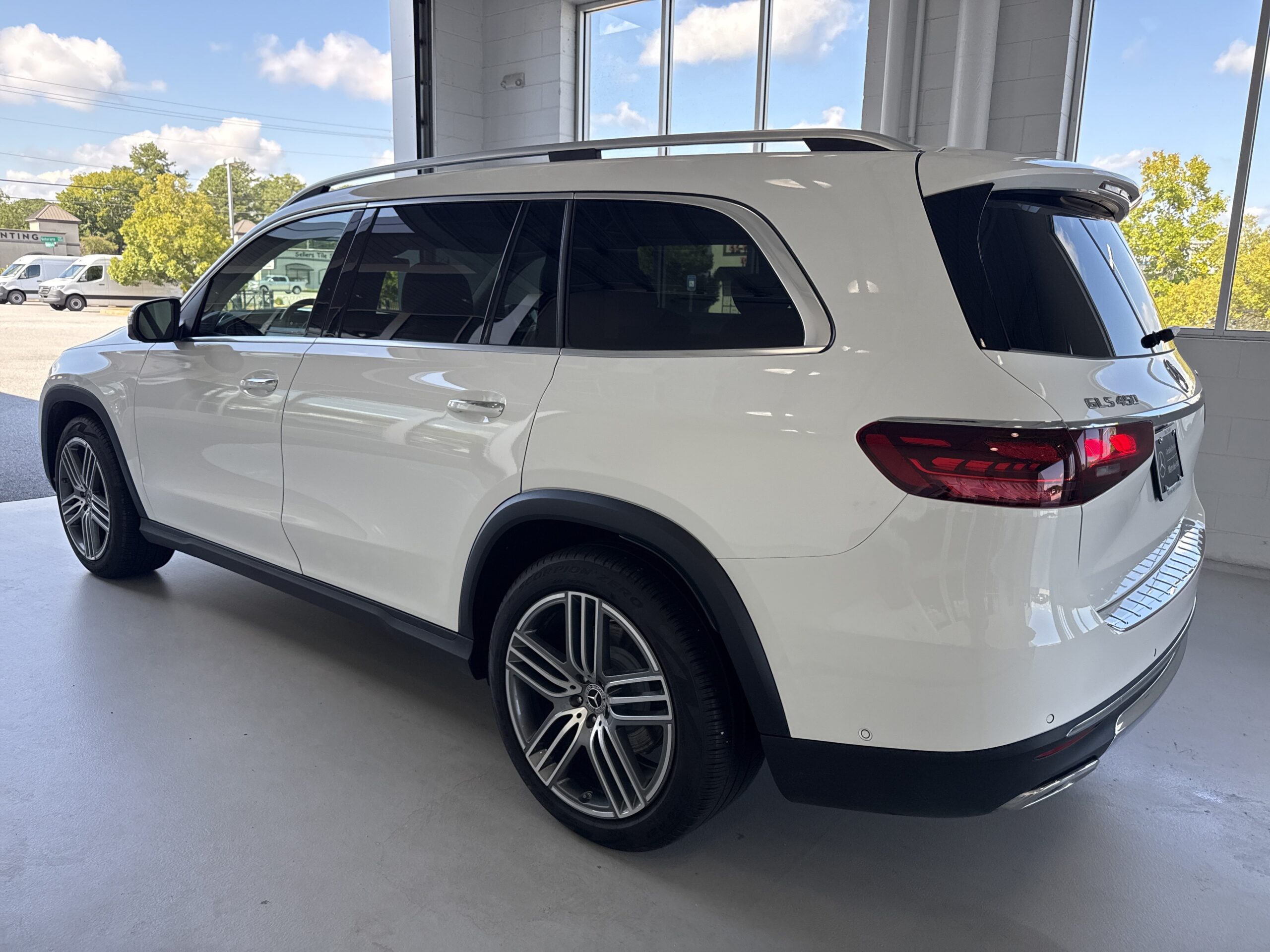 2025 Mercedes-Benz  GLS 450