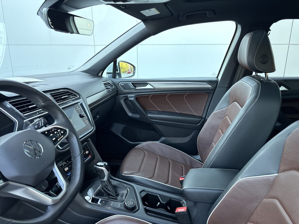 2024 Volkswagen Tiguan SEL R-Line