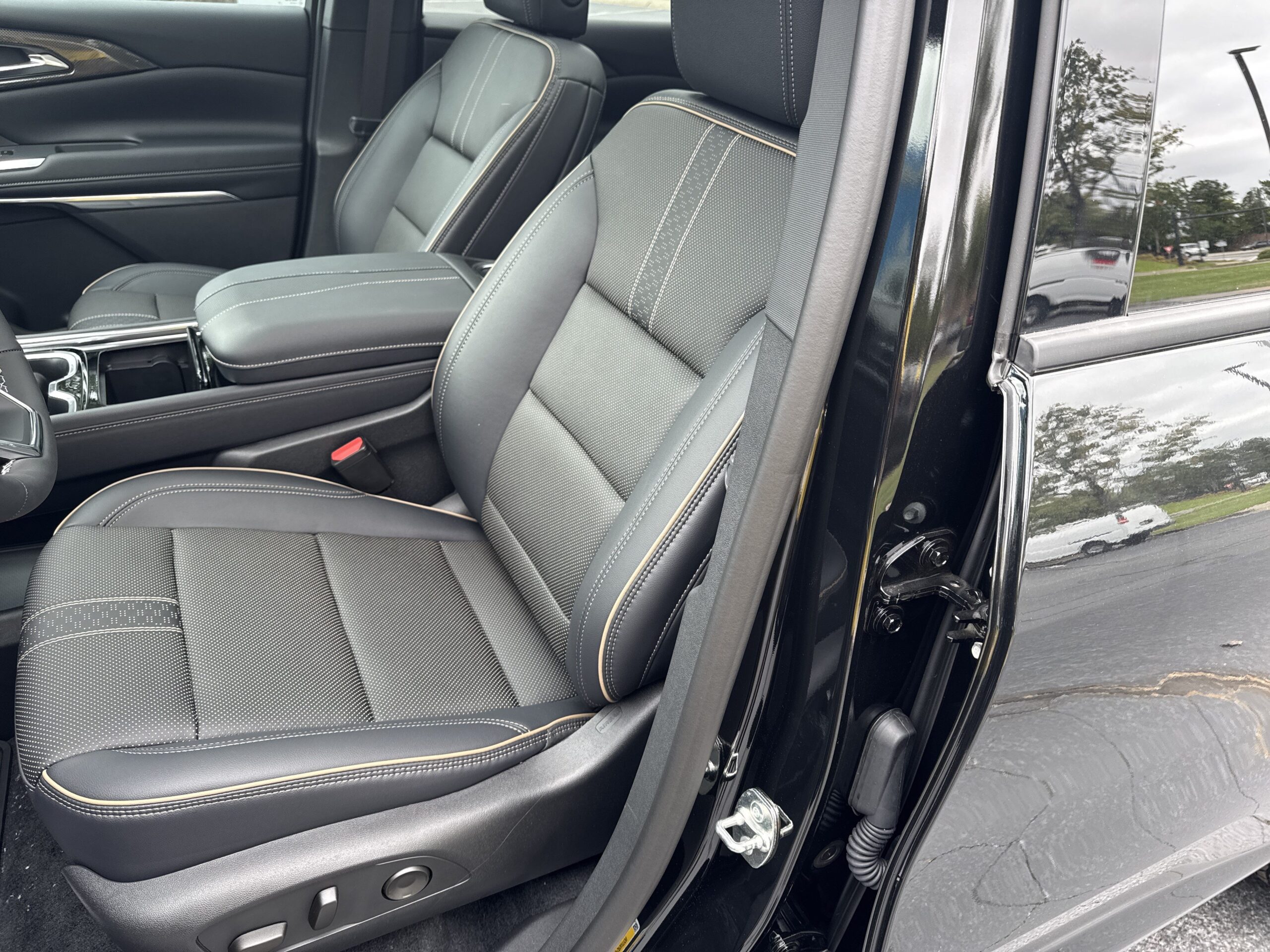 2026 Chevrolet Traverse FWD High Country