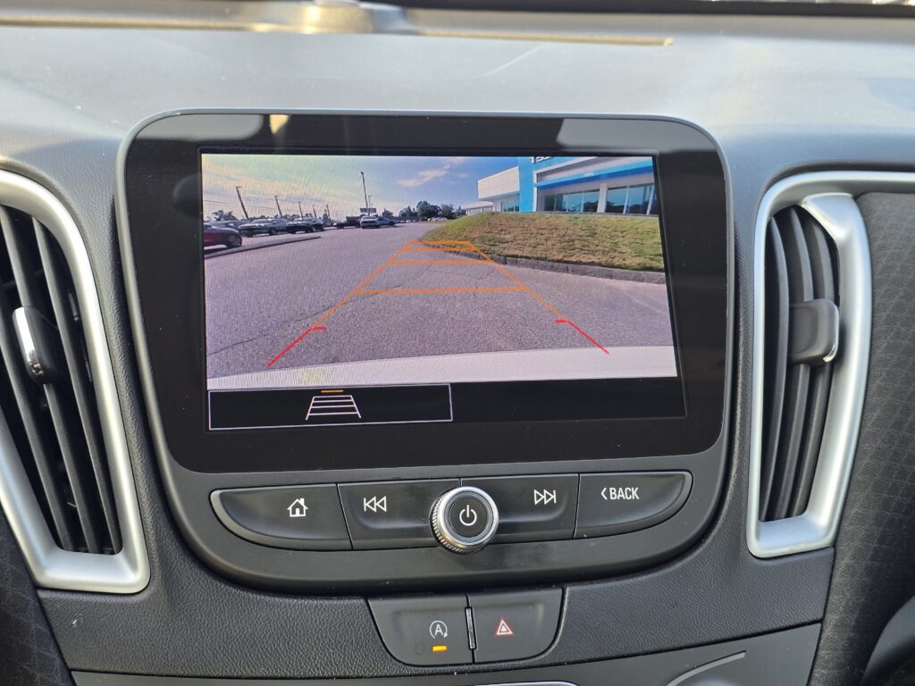 2024 Chevrolet Malibu LS