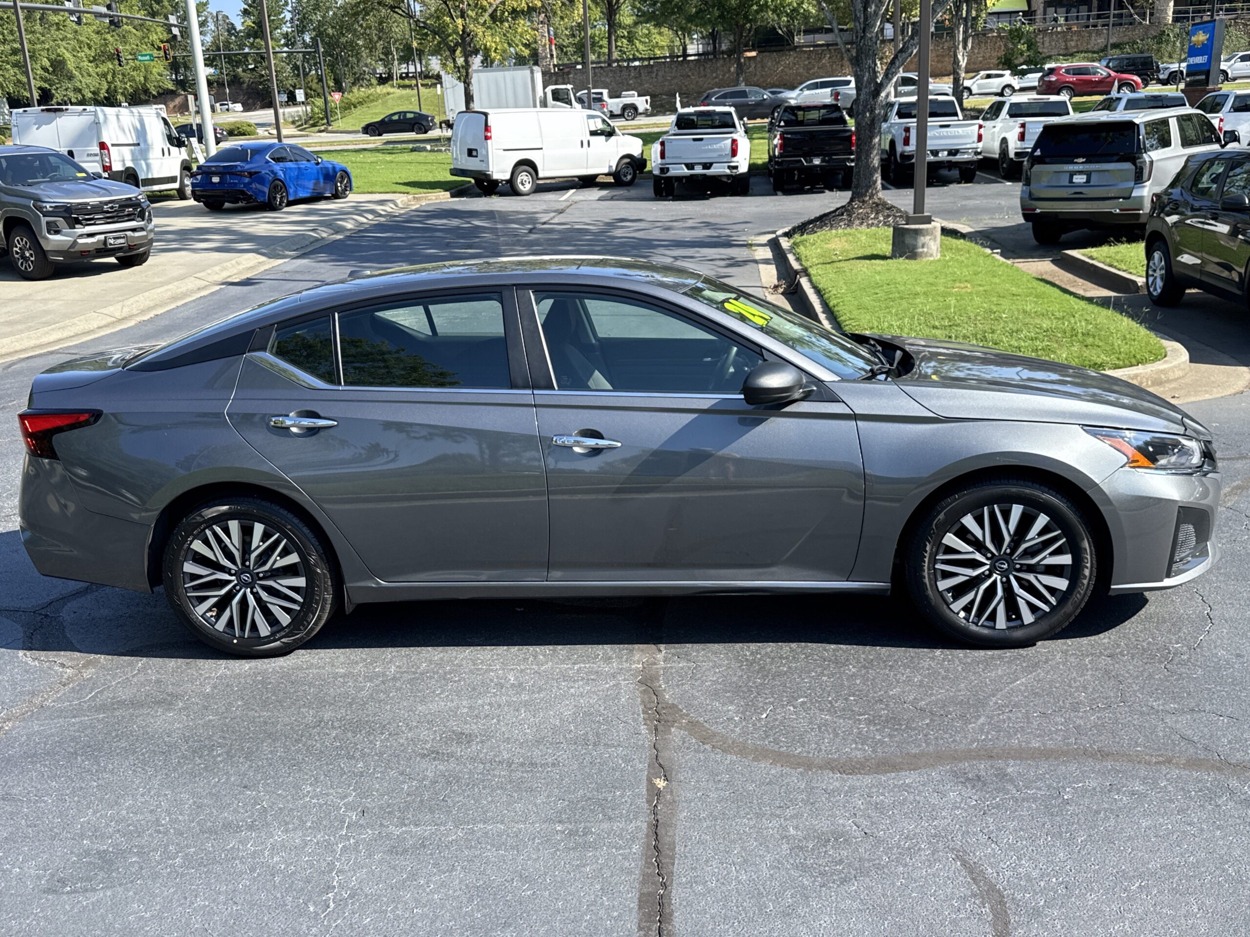 2024 Nissan Altima 2.5 SV