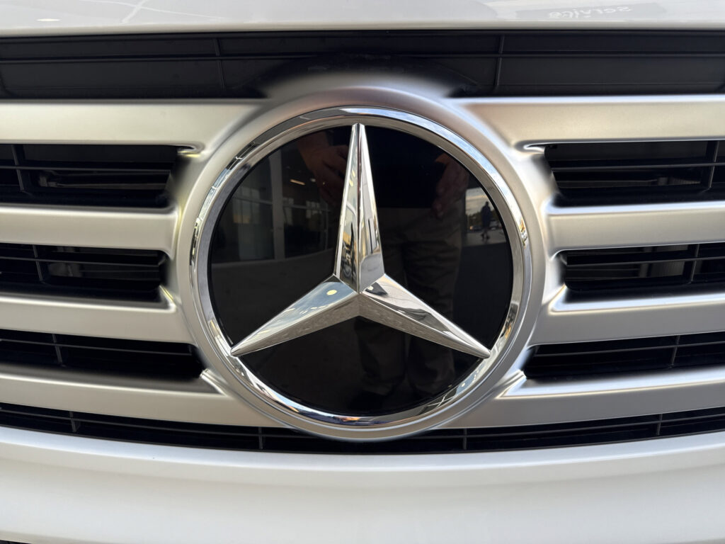 2026 Mercedes-Benz  GLB 250