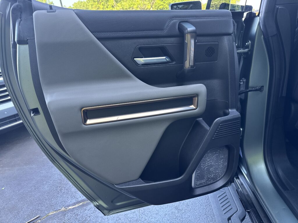2024 GMC HUMMER EV SUV 3X