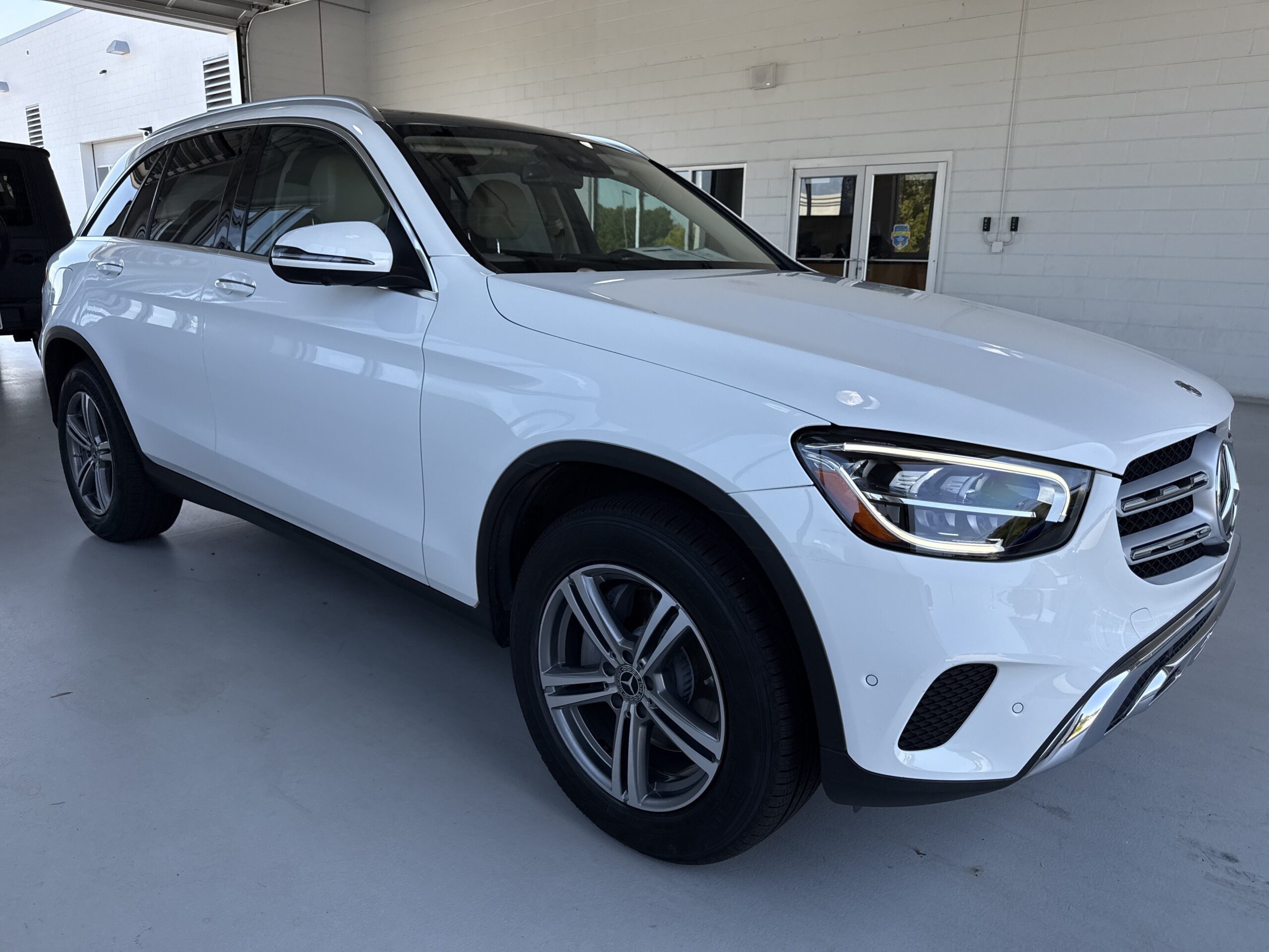2022 Mercedes-Benz  GLC 300