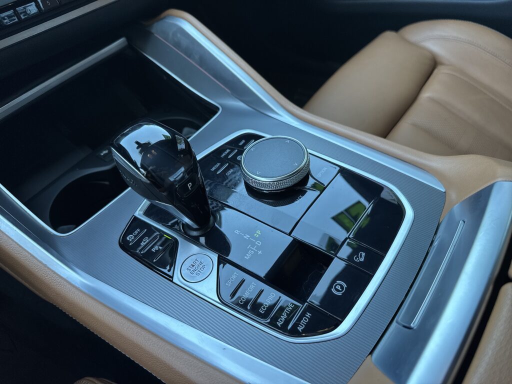 2021 BMW X6 xDrive40i