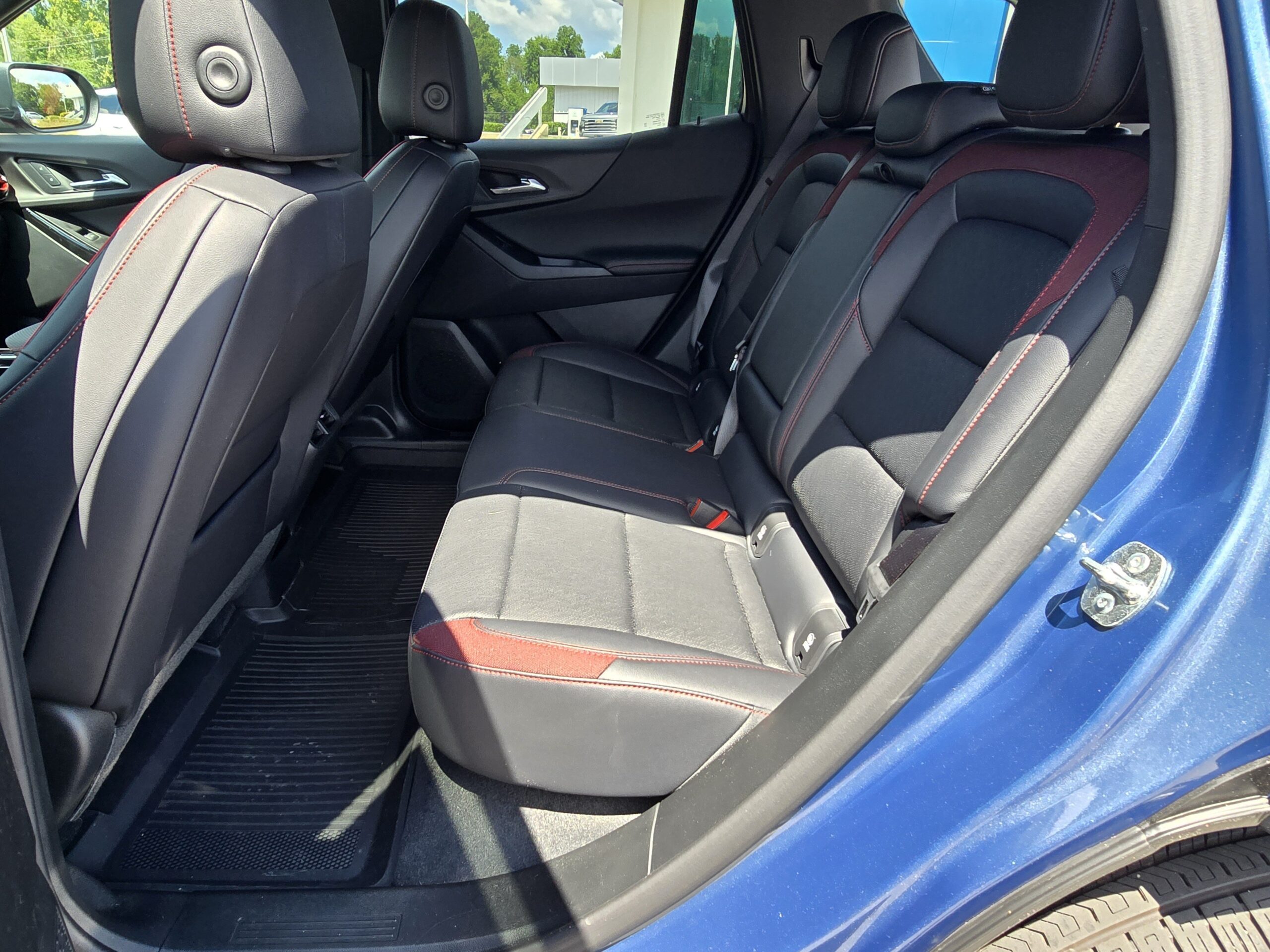 2027 Chevrolet Equinox AWD RS