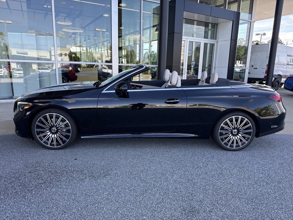 2027 Mercedes-Benz  CLE 300