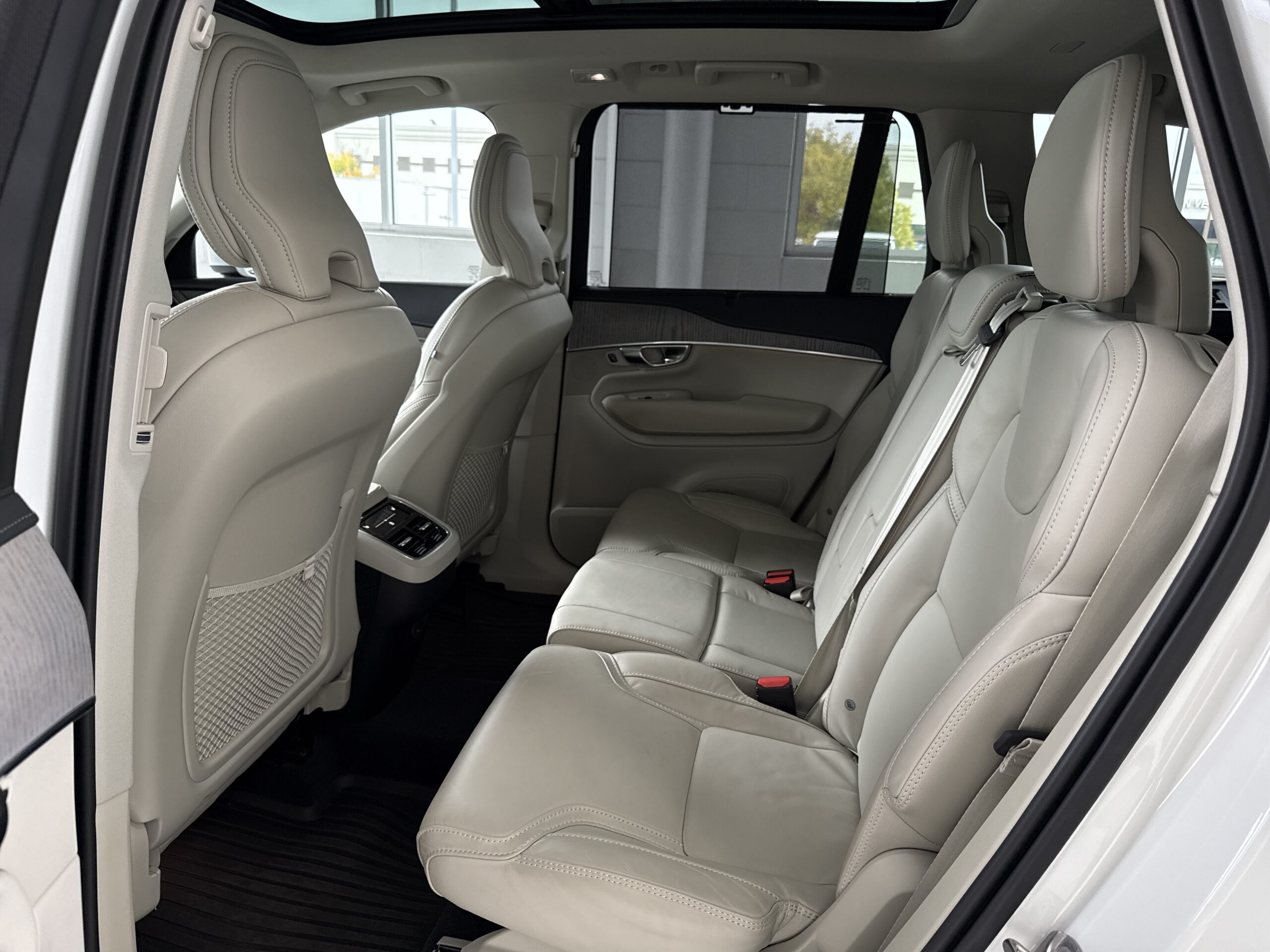 2025 Volvo XC90 Ultra